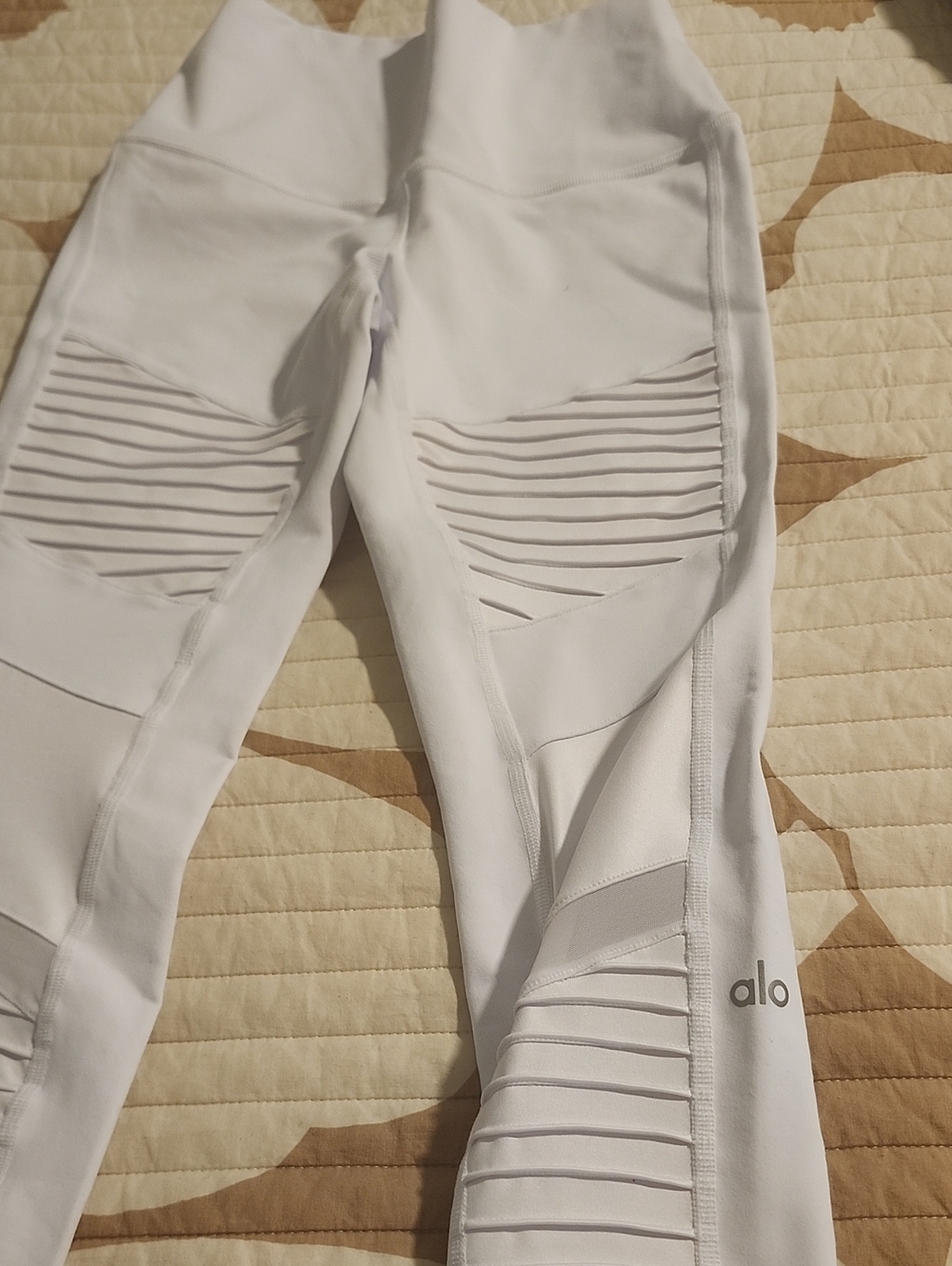 ALO Yoga  White Ribbed Moto Leggings